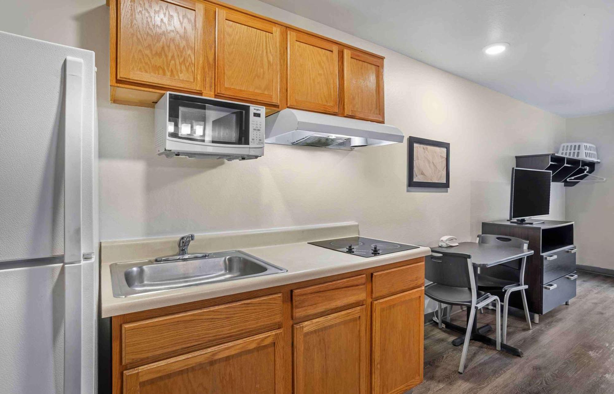 Extended Stay America Select Suites - Tallahassee - East Exterior foto